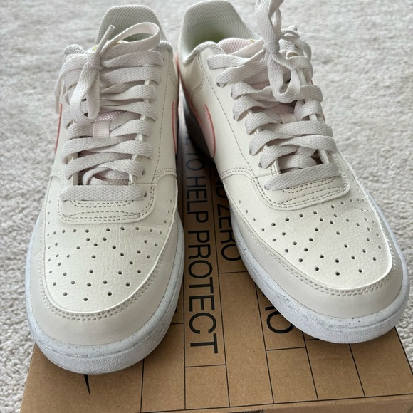 Nike Women’s Court Vision Lo NN Sneaker Shoes Phantom & Light Pink Size 8 - Picture 8 of 10